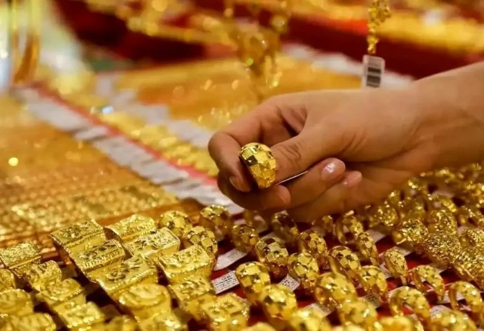 أسعار الذهب الآن، زيادة جديدة في كل الأعيرة و18 يسجل 3000 جنيه ارتفاع أسعار الذهب، ارتفعت أسعار الذهب في السوق المصرية في الفترة الحالية وفق بيان