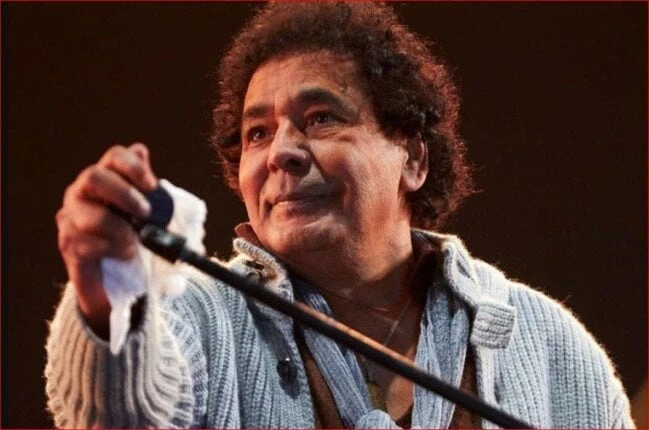 طبيب محمد منير أكد أنه بصحة جيدة.. المتحدة تطرح فيديو عن مسيرة الكينج تعرف على التالي طبيب محمد منير أكد أنه بصحة جيدة.. المتحدة تطرح فيديو عن مسيرة