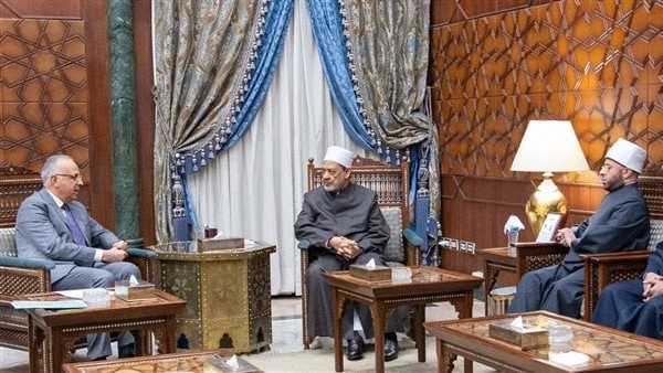 شيخ الأزهر يستقبل وزيرا الموارد المائية والأوقاف لمناقشة سبل رفع الوعي بأهمية ترشيد المياهاستقبل الإمام الأكبر الدكتور أحمد الطيب، شيخ الأزهر الشريف،