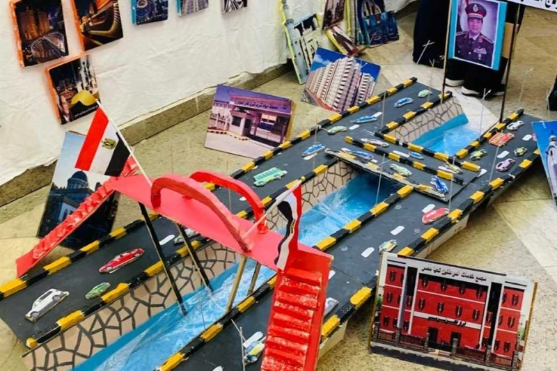 من 9-14 عاما.. كتاب دوري بضوابط قبول الطلاب بفصول التعليم المجتمعي أصدر محمد عبداللطيف، وزير التربية والتعليم، کتابا دوریا، بشأن قواعد وضوابط العمل