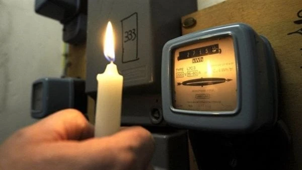 بعد الأسعار الجديدة.. غرامات على أصحاب عدادات الكهرباء القديمة لهذا السببمن المحتمل أن يفاجأ بعض أصحاب عدادات الكهرباء القديمة بفرض غرامة مالية على