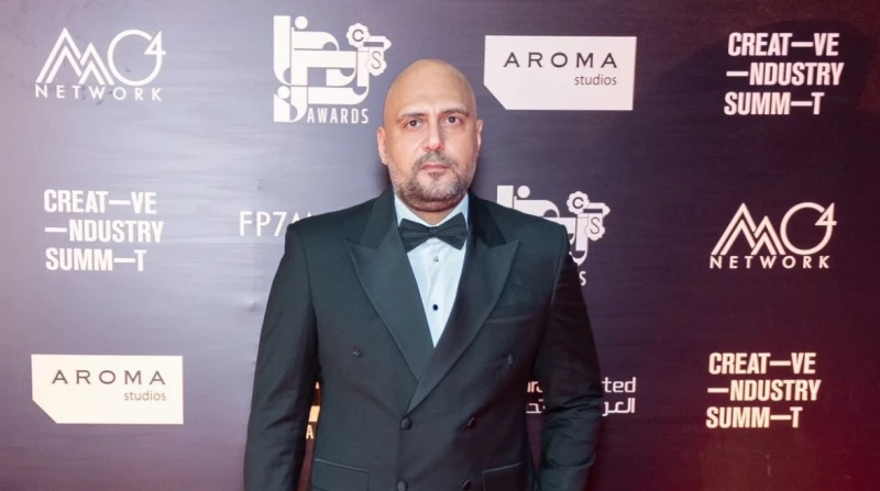 مفرق الجماعات.. انقسام الجمهور حول شخصية وليد فواز أثارت الحلقة السادسة من مسلسل برغم القانون تفاعلا كبيرا على مواقع التواصل الاجتماعي، وتراوحت ردود الفعل بين الإشادة والنقد لما فع