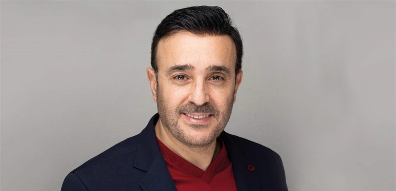 صابر الرباعي يعلق على أزمة حسن شاكوش: عليه التفكير قبل النطق! تعرف على التالي صابر الرباعي يعلق على أزمة حسن شاكوش: عليه التفكير قبل النطق!، اعتبر