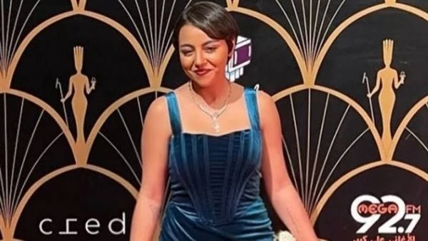 نجوم الفن: معلومات عن إلهام صفي الدين نجلة شقيقة إلهام شاهين بعد تصدرها التريند استطاعت الفنانة الشابة إلهام صفي الدين، نجلة شقيقة الفنانة القديرة إلهام شاهين، أن تتصدر عناوين البح