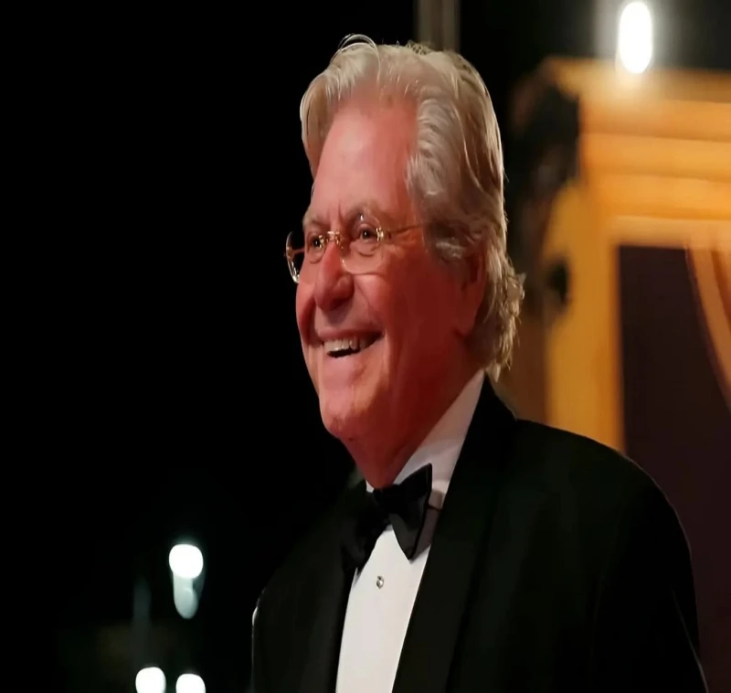 مهرجان الدار البيضاء يكشف عن مكرمي وأعضاء لجان تحكيم دورته الخامسة كشفت إدارة مهرجان الدار البيضاء للفيلم العربي، عن أعضاء لجان تحكيم النسخة الخامسة التي تنعقد في الفترة من 6 إلى 1