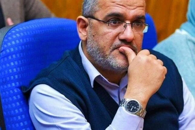 ظل يعمل حتى 4 فجرا.. الأطباء تنعى استشاري التخدير بمعهد ناصرنعت النقابة العامة لأطباء مصر، بمزيد من الحزن والأسى وفاة الدكتور أمير أبو ذكري استشاري التخدير بمعهد ناصر ورئيس قسم الت