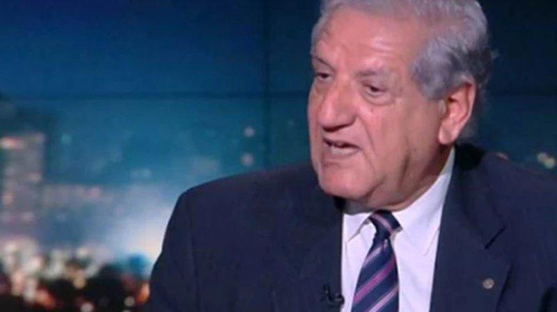 فخري الفقي: 800 جنيه شهريا للأسرة المكونة من 4 أفراد بالدعم النقدي أكد الدكتور فخري الفقي، رئيس لجنة الخطة والموازنة بمجلس النواب، أن المستثمرين يبحثون دائما عن نسب الفائدة المنخفض