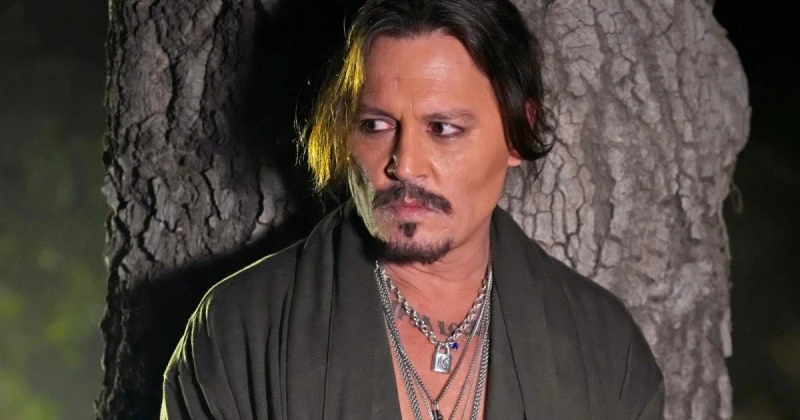 جوني ديب يصلح أسنانه بعد انتقادات عديدة طالته حول اصفرارها وتكسرها-بالصور تعرف على التالي جوني ديب يصلح أسنانه بعد انتقادات عديدة طالته حول اصفرارها وتكسرها-بالصور، تفعل عدد كبير م