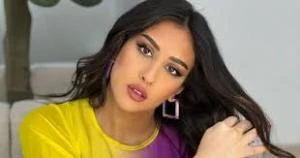 فرح الهادي تخطف الأنظار برفقة ابنها وزوجها تعرف على التالي فرح الهادي تخطف الأنظار برفقة ابنها وزوجها، وكالات السوسنةخطفت الفنانة الكويتية فرح الهادي، أنظار الجمهور ومتابعيها على م