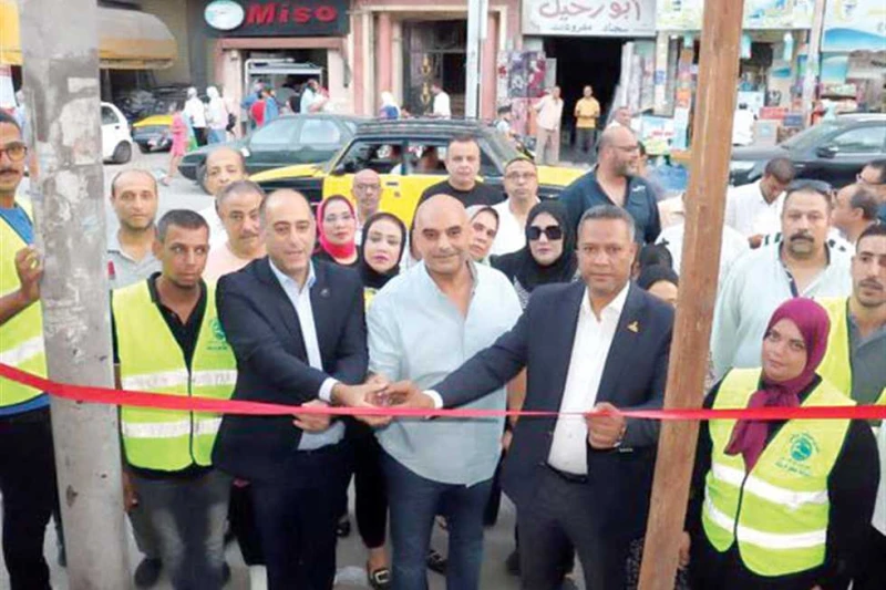 إقبال على معارض أهلا مدارس بالمحافظات قبل بدء العام الدراسى انطلقت معارض أهلا مدارس بعدد من المحافظات، بالتزامن مع بدء العام الدراسى الجديد، وذلك