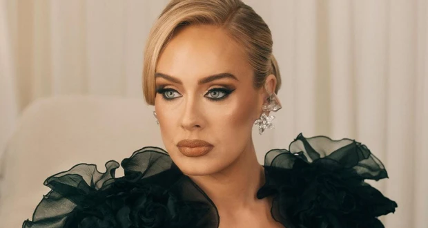 أديل تصدم الجميع بقرار إبتعادها عن الفن افاق عربية - لا يزال إعلان النجمة أديل عن رغبتها في التوقف عن الغناء والابتعاد عن الحفلات لفترة غير محددة،