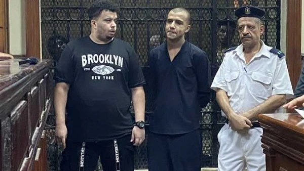 بتهمة التزوير.. عصام صاصا يطلب الاستئناف على حبسه عام مع الشغل قدم دفاع مطرب المهرجانات عصام صاصا، طلب استئناف في قضية تزوير التوكيلات التي حكم عليه