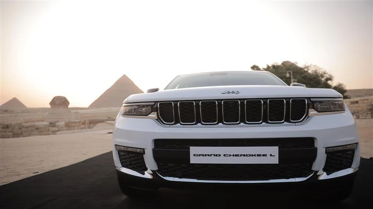 بعد تقديمها في مصر.. كيف كان أداء جيب جراند شيروكي باختبارات الحوادث سيارات 01:53 م الثلاثاء 03 سبتمبر 2024 كشف البرنامج الأوروبي لتقييم وسائل الأمان