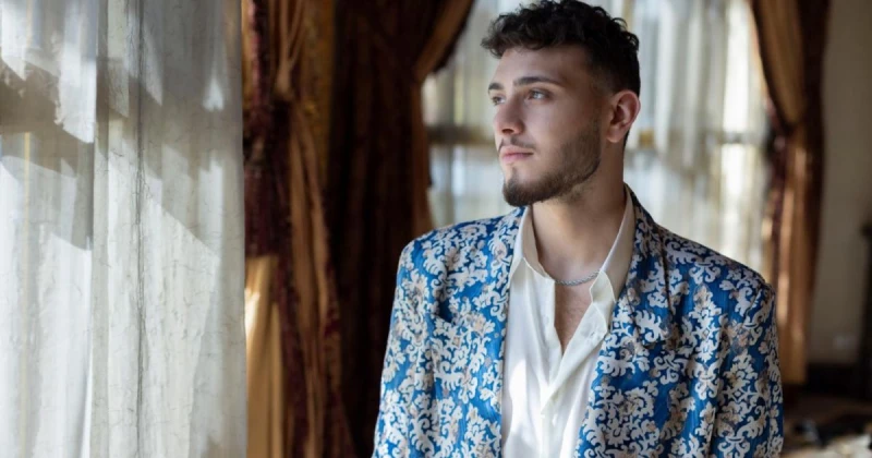 الفن و المشاهير: الشامي يواصل نجاحه ب وين..وهذا ما حققه يحقق الفنان الشامي نجاحا كبيرا بأغنيته وين اذ تخطى ال 79 مليون مشاهدة، وذلك بعد شهر تقريبا