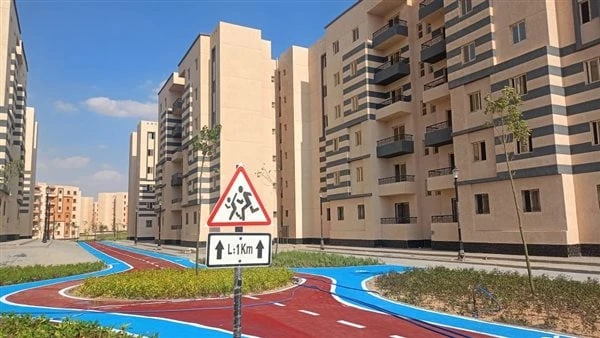 سكن لكل المصريين.. تنفيذ 90 ألف وحدة بمنطقة غرب المطار بأكتوبر الجديدة صور تفقد المهندس محمد عبدالمقصود، رئيس جهاز تنمية مدينة أكتوبر الجديدة،