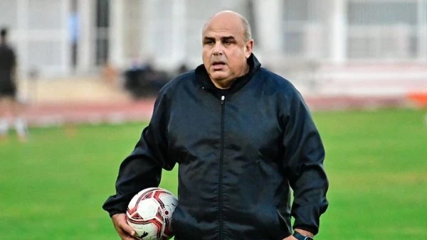 سرقة فيلا أيمن طاهر مدرب منتخب الشباب والقبض على المتهم بالجيزة نجحت أجهزة الأمن بالجيزة من كشف ملابسات سرقة فيلا أيمن طاهر مدرب حراس المرمى بمنتخب