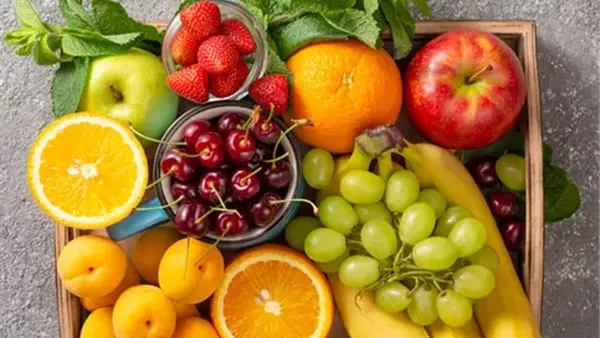 فواكه مشابهة للتفاح فى فوائده.. اكتشفيها هناك بعض الفواكه الشبيهة للتفاح، والتي يمكن أن تكون بدائل صحية للتفاح، حيث تقدم فوائد مماثلة مثل الترطيب، والشعور بالشبع، ودعم الصحة العامة