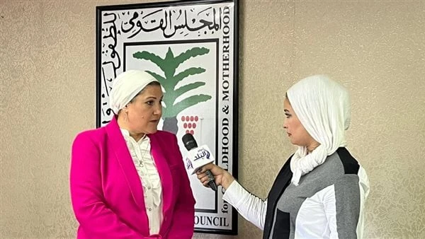 الآباء في مرمى النيران رئيسة القومي للطفولة تحدد أكبر خطر على المراهقين.. (حوار)يدعم المجلس القومي للطفولة والأمومة حقوق الطفل والمرأة، وأصدر الرئيس عبد الفتاح السيسي قرار إعادة تن