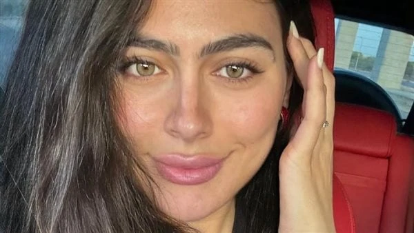 عملية تجميل ولا فلتر .. هاجر أحمد تظهر بملامح غريبة شاركت الفنانة هاجر أحمد، صور لها ، عبر حسابها الرسمي بموقع تبادل الصور والفيديوهات إنستجرام،