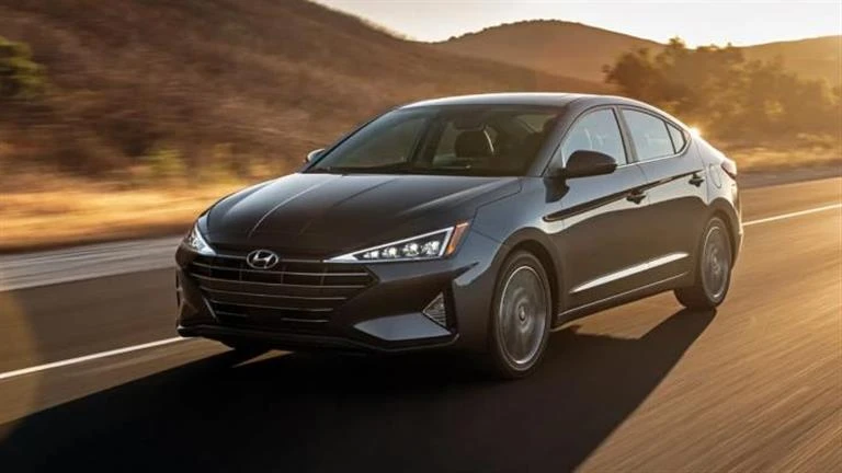 هيونداي إلنترا المجمعة في مصر تقدم خلال سبتمبر بأسعار جديدة سيارات 06:31 م الإثنين 02 سبتمبر 2024 أعلنت مجموعة جي بي أوتو، الوكيل المحلي الحصري