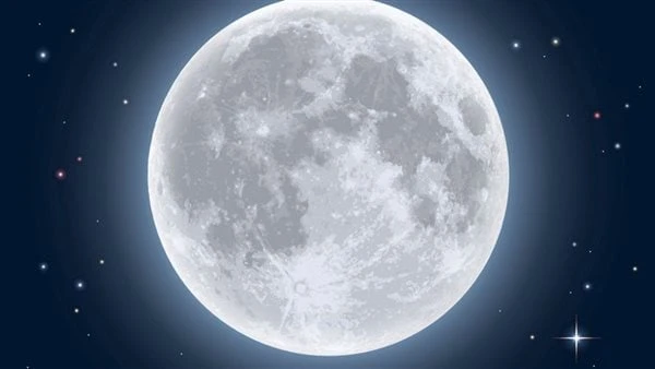 بعد حدوث الخسوف الجزئى.. الليلة قمر الحصاد العملاق يظهر في سماء مصريظهر في سماء مصر اليوم أول قمر عملاق في عام 2024 قمر الحصاد، وهذا هو موعد اكتمال قرص القمر، حيث يصبح بدرا، وجاء ذ