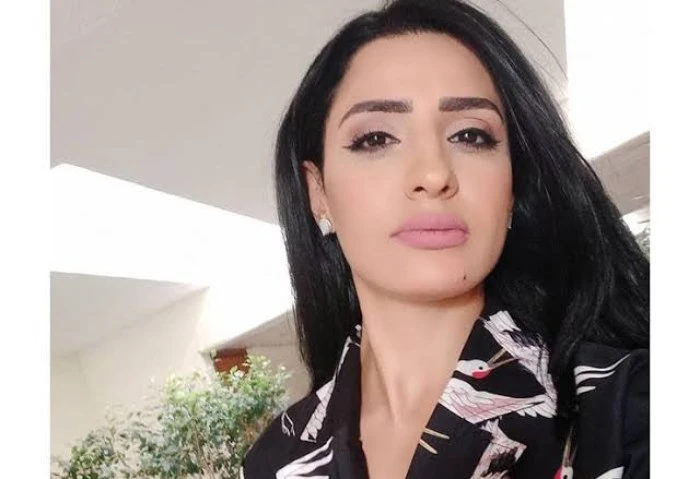 ياسمين كساب ل افاق عربية: خروج محمد رمضان من المارثون الرمضاني 2025 قرار عظيم استعادت الفنانة ياسمين كساب، ذكرياتها مع الفنان محمد رمضان، في مسلسل الأسطورة، الذي عرض على الشاشة في 