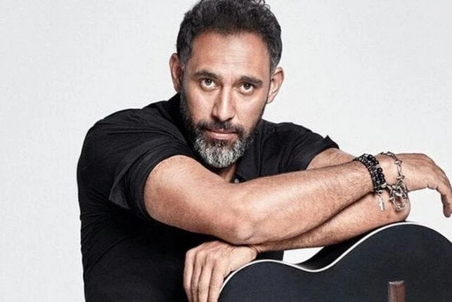 عمرو مصطفى يوجه رسالة حادة لفنان شاب صورة تعرف على التالي عمرو مصطفى يوجه رسالة حادة لفنان شاب صورة، وجه الفنان عمرو مصطفى، رسالة حادة جديدة عبر