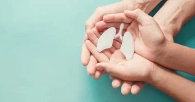 لو عندك سعال.. اعرف شروط إجراء اختبارات السل صحة وطب من الربو إلى التهاب الشعب الهوائية المزمن إلى سرطان الرئة، يمكن أن يكون للسعال المستمر أسباب مختلفة، ومع ذلك، قد يكون للسعال ال