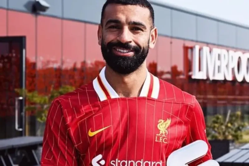 محمد صلاح: الفوز بالمباريات أهم شئ..والجميع يقاتل من أجل ذلكتحدث محمد صلاح، نجم ليفربول الإنجليزي، عن تتويجه بجائزة لاعب شهر أغسطس في ناديه، وأول