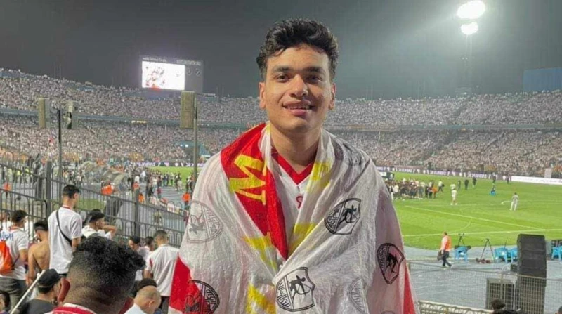 ك شمعة انطفأت.. قصة شاب مات فجأة بعد ماتش كورة في أواخر أيام شهر أغسطس 2024، كانت الأجواء في ملعب كرة القدم بمنطقة مارجرجس في مصر القديمة تعج بالنشاط والحماس. بين أصوات الضحكات وصر