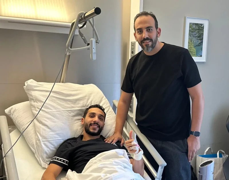 كشف طبيب النادي الأهلي، أحمد جاب الله، موعد عودة كريم فؤاد إلى القاهرة بعد نجاح جراحة الرباط الصليبي التي أجريت في ألمانيا وقد تعرض للإصابة في مباراة