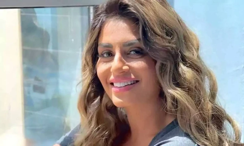 منة فضالي تعتذر عن مسلسل جوما بطولة ميرفت أمين تعرف على التالي منة فضالي تعتذر عن مسلسل جوما بطولة ميرفت أمين، أعلنت الفنان منة فضالي، اعتذارها عن