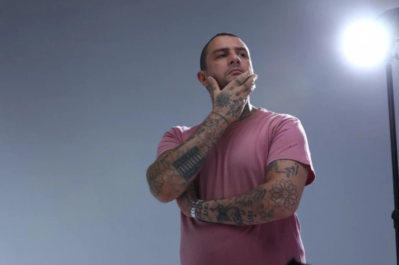 أحمد الفيشاوي يكشف عن عدد زيجاته وأسباب فشلها افاق عربية - كشف الفنان أحمد الفيشاوي للمرة الأولى عن عدد زيجاته والتي فاجأت جمهوره، كما تحدث عن