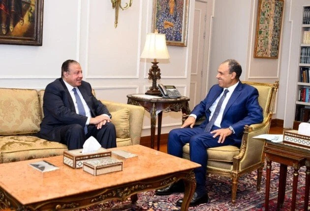 وزير الخارجية يلتقي رئيس الجهاز المصري لحماية الملكية الفكريةعبدالعاطي يستقبل رئيس الجهاز المصري لحماية الملكيةاستقبل الدكتور بدر عبد العاطي، وزير