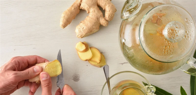 فوائد الزنجبيل عديدة.. ولكن ماذا عن أضراره؟ صحة يشيد الكثيرون بالزنجبيل لفوائده الصحية، والتي تتضمن تخفيف مشاكل الجهاز الهضمي وتقليل الالتهابات،