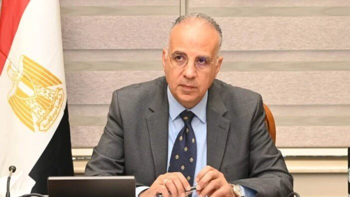 وزير الموارد المائية يؤكد أهمية الاستفادة من إمكانيات الشركة القابضة للري والصرف الدكتور هاني سويلم وزبر الموارد المائية والريأكد وزير الموارد