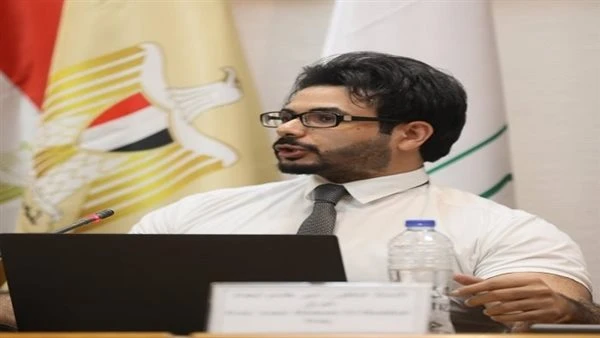 أحمد مجدي: المجتمعات الحالية تعاني الاستخدام المفرط لمواقع التواصل الاجتماعي والمنصات الافتراضية تعرف على التالي أحمد مجدي: المجتمعات الحالية تعاني