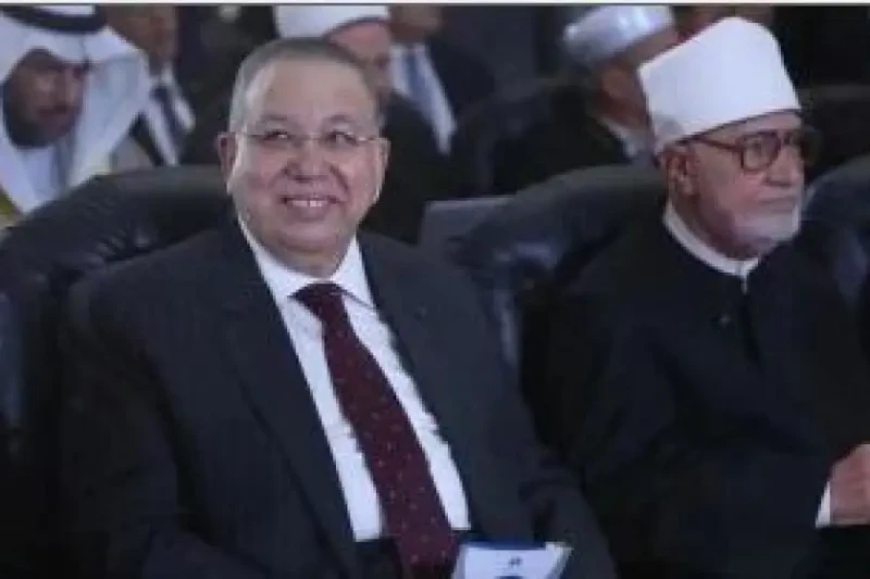 انطلاق احتفالية نقابة الأشراف بالمولد النبوي بمركز الأزهر للمؤتمرات انطلقت قبل قليل، احتفالية نقابة الأشراف بالمولد النبوي الشريف في مركز الأزهر للمؤتمرات بمدينة نصر، وتحت رعاية ال