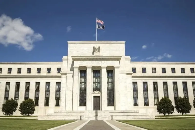 توقعات بخفض الفيدرالي الأمريكي الفائدة 125 نقطة خلال 2024بعد قرار مجلس الاحتياطي الفيدرالي الأمريكي بخفض سعر الفائدة بمقدار 50 نقطة أساس خلال اجتماع