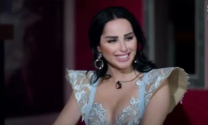 فنانة لبنانية ترمي الصندوق الأسود بوجه تمام بليق تعرف على التالي فنانة لبنانية ترمي الصندوق الأسود بوجه تمام بليق، متابعات السوسنةتصدر مقطع فيديو