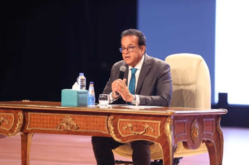 نائب رئيس الوزراء: تعاملنا مع 10 آلاف حالة من مصابي العدوان الإسرائيلي على غزة أكد الدكتور خالد عبدالغفار، نائب رئيس الوزراء للتنمية البشرية وزير