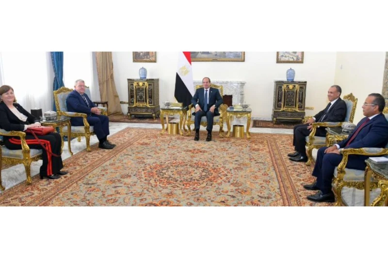 السيسي يثمن دور الشركات الدنماركية في دفع التنمية الاقتصادية في مصر استقبل الرئيس عبدالفتاح السيسي اليوم الإثنين، لارس راسموسن وزير خارجية الدنمارك،