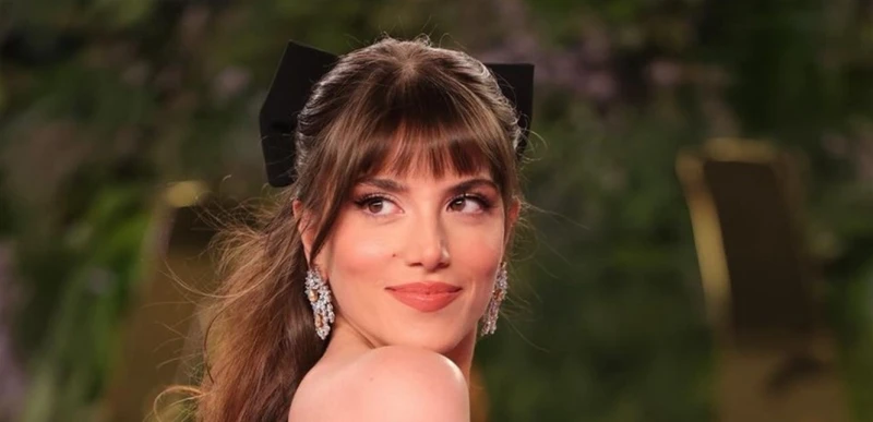 هو من أصل فلسطيني.. وصيفة ملكة جمال لبنان السابقة والممثلة المعروفة بلقطات رومانسية مع زوجها (صور) تعرف على التالي هو من أصل فلسطيني.. وصيفة ملكة