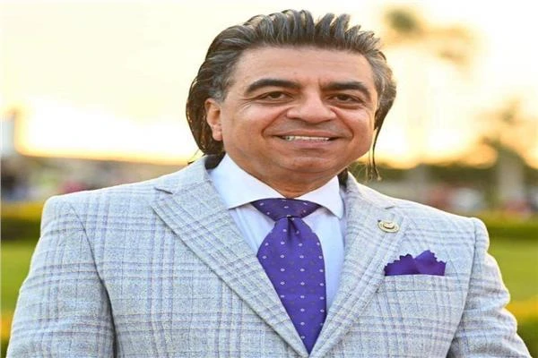 جمال شعبان يحذر من متحور كورونا الجديد متفرقات جمال شعبان يحذر من متحور كورونا الجديد الدكتور جمال شعبان العميد السابق لمعهد القلب القومي حذر الدكتور