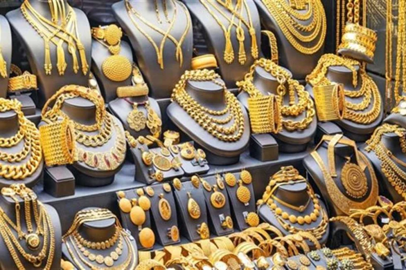 عيار 21 الآن بعد ارتفاعه الأخير.. أسعار الذهب اليوم الإثنين 2 سبتمبر 2024 بالصاغة واصل سعر الذهب اليوم الإثنين 2 سبتمبر 2024 ارتفاعه بجميع الأعيرة