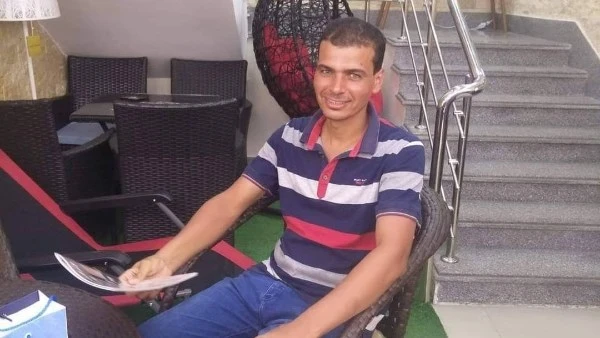 حسن الخاتمة.. التفاصيل الكاملة ل وفاة شاب على باب مسجد أثناء توجهه لأداء صلاة الجمعة بالدقهلية سادت حالة من الحزن بين أهالي قرية كفر سرنجا مركز ميت