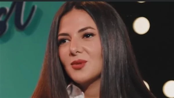 بنت ذوات .. مفاجأة من دنيا سمير غانم لجمهورهافاجأت الفنانة دنيا سمير غانم جمهورها بخبر فني جديد يخص عملا فنيا جديدا لها.العمل الفني الجديد لدنيا