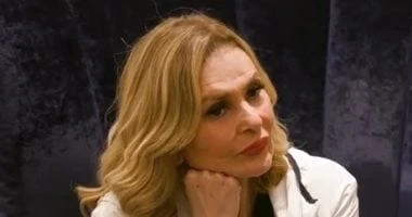 يسرا ودنيا سمير غانم أول حضور عزاء والد المونتيرة منة جاب الله تعرف على التالي يسرا ودنيا سمير غانم أول حضور عزاء والد المونتيرة منة جاب الله، بدأت