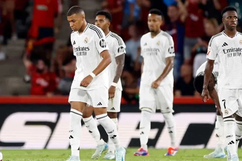 مباشر ريال مدريد ضد ريال بيتيس اليوم في الجولة الرابعة ببطولة الدوري الإسباني.. لحظة بلحظة مباراة ريال مدريد ضد ريال بيتيس في بطولة الدوري الإسباني..