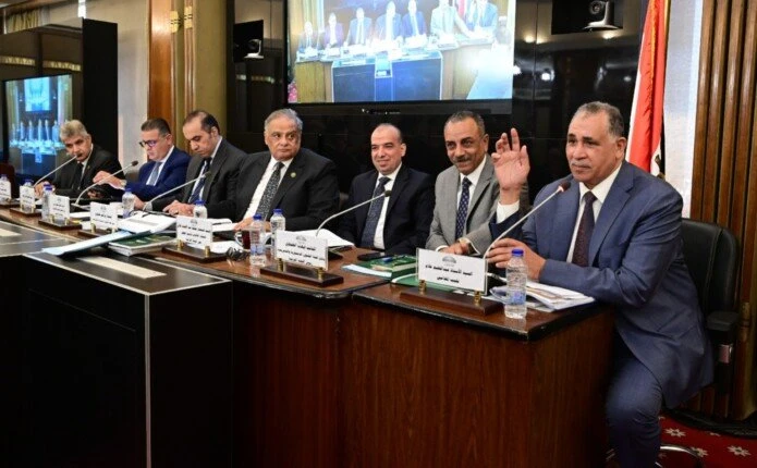 تشريعية النواب توافق على إضافة عبارة لمادة أموال المحكوم عليه غيابياوافقت لجنة الشئون الدستورية والتشريعية بمجلس النواب، على المقترح المقدم من نقابة